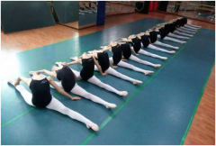 闪耀中国星2015少儿舞蹈超级联赛精英训练营正紧张进行
